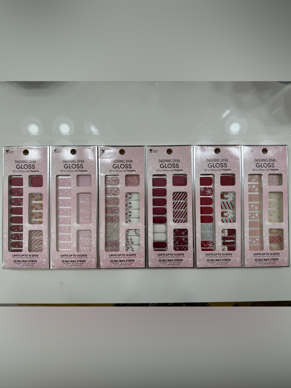 DASHING DIVA GLOSS Press-On Nail Set — Pink & Red Holiday Shades